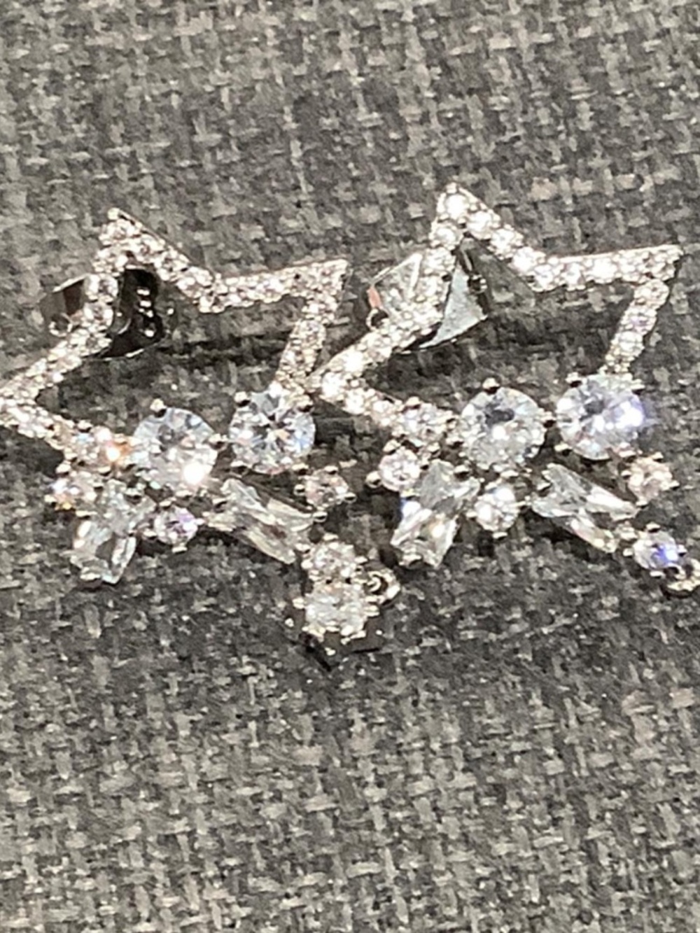 Pretty Bird Jewelry Silver Star Earrings